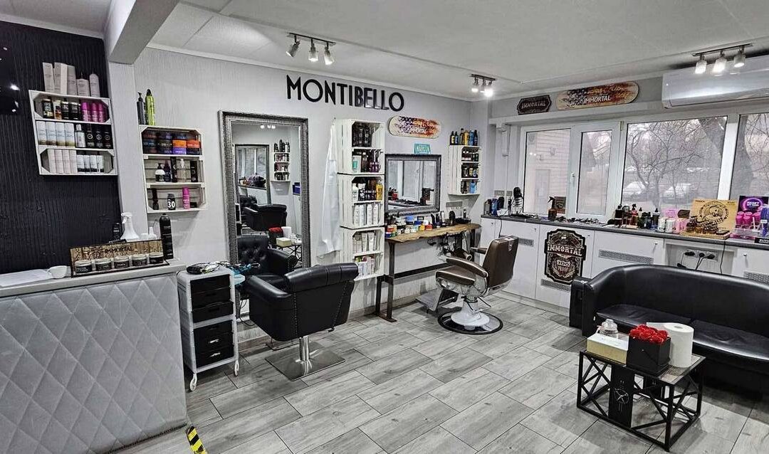 Od dzieci po seniorów – jak salon „Między Grzebieniem a Nożyczkami” dba o włosy każdego pokolenia