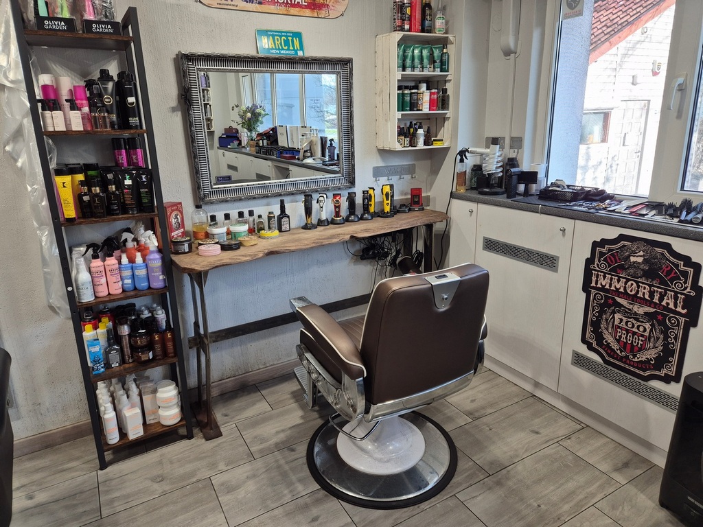 uslugi-barberskie fryzjer-meski